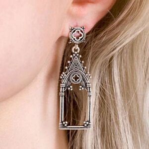 Gothic Church Steeple Earrings Antique Silver Tone, Engraved details, Elegant